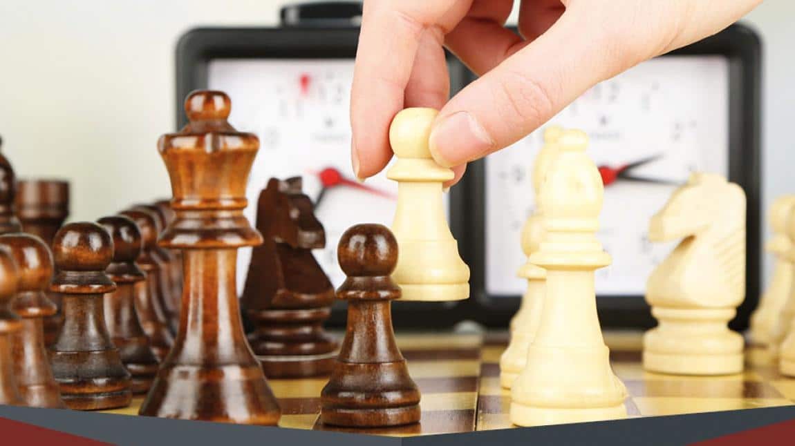 Satranç Turnuvası Finallerinde Birincilik Okulumuzun